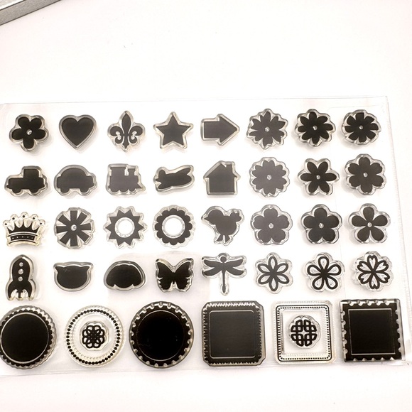 Maya Road Calendar & Motifs Stamp Sets Of 2 Retired - Picture 3 of 5